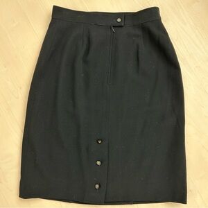 Vintage Chanel black pencil skirt w/4 CC logo medallion zippers, pristine No Sz